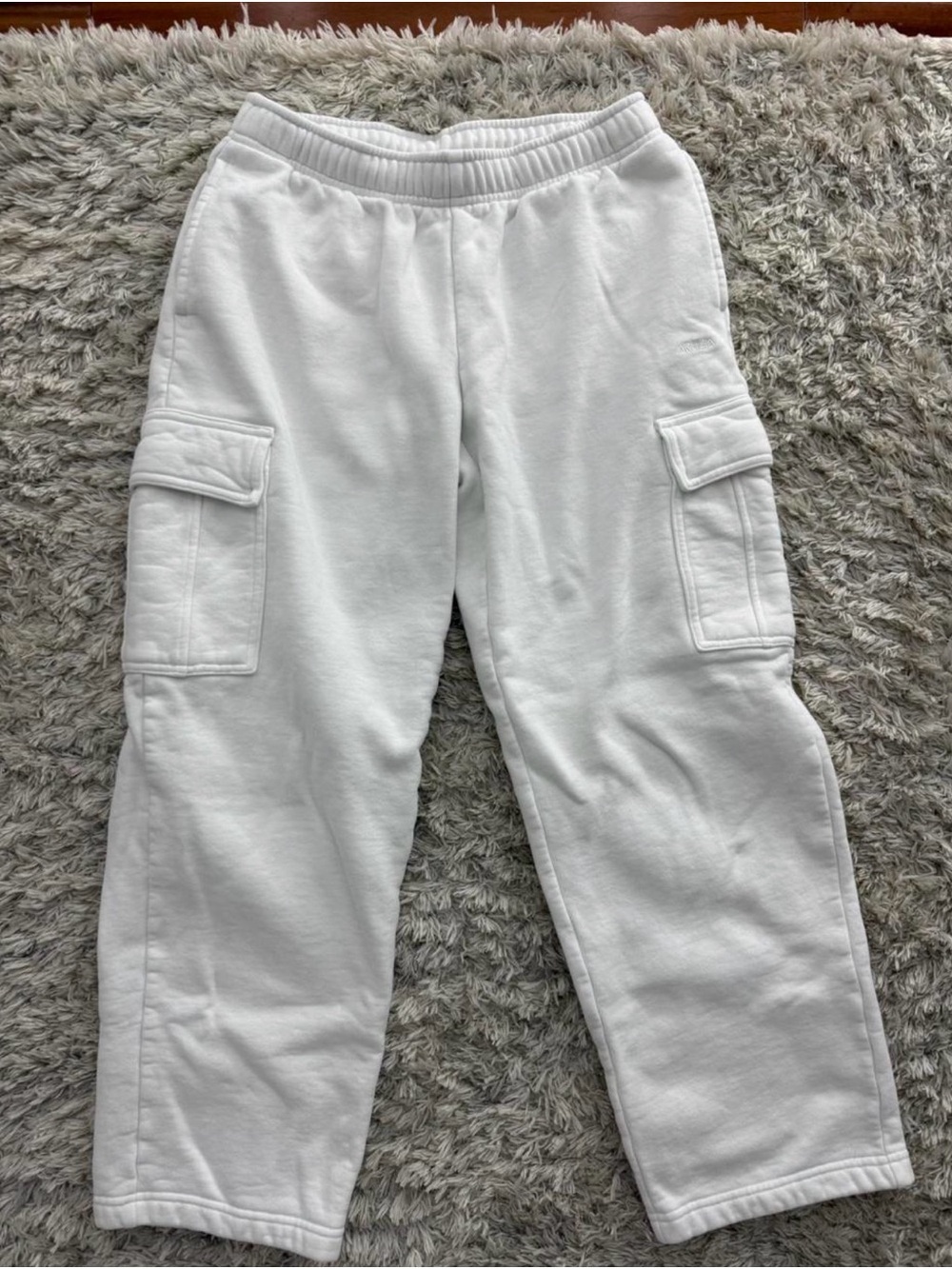Aritzia White Cargo Joggers